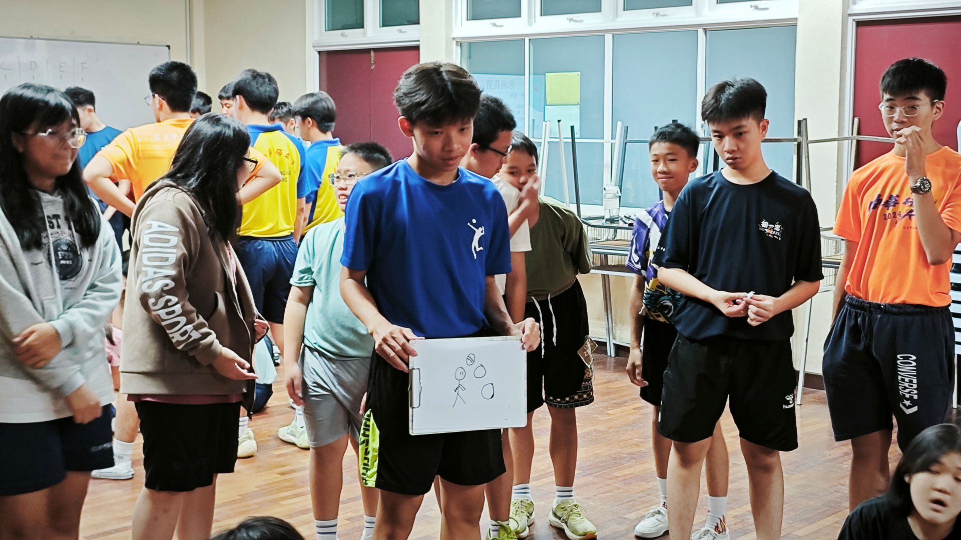 2026年心理健康周-新生宿舍辅导活动2